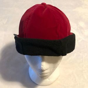 San Francisco Hat Co. Popover Reversible Hat • Black Fleece/Red Velvet • OS